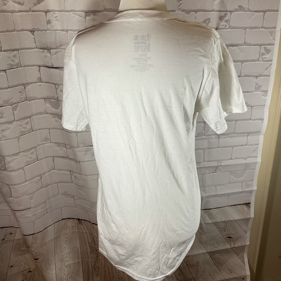 “TEE LUV” Periodic Table Graphic T Shirt. - Picture 4 of 8